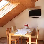 Vendégház Apartments-rooms Kocijancic