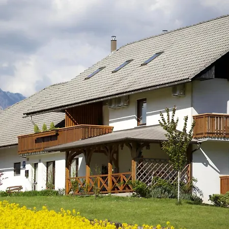 Apartments-rooms Kocijancic Penzion Bled