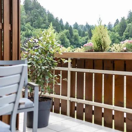 Πανσιόν Apartments-rooms Kocijancic Μπλεντ