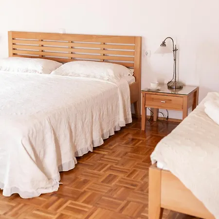 Apartments-rooms Kocijancic