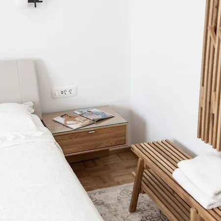 Apartments-rooms Kocijancic Pensionat