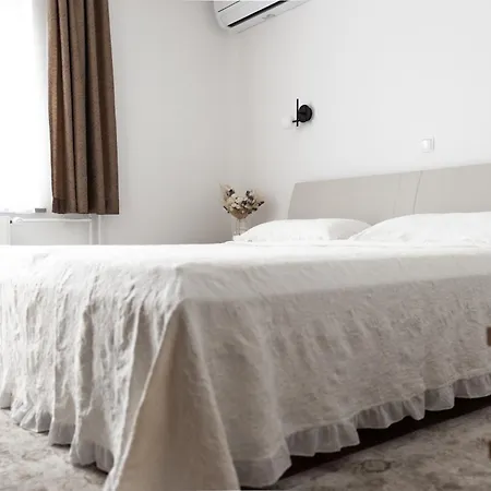 Pensionat Apartments-rooms Kocijancic 3*