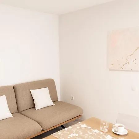 Apartments-rooms Kocijancic