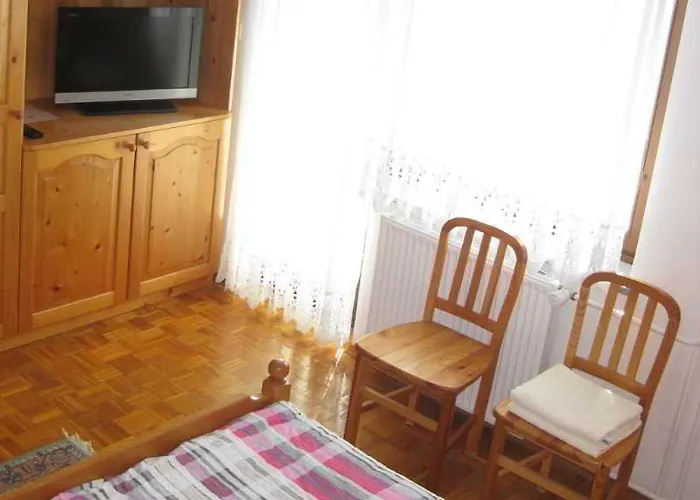 Apartments-rooms Kocijancic Hiša za goste Bled