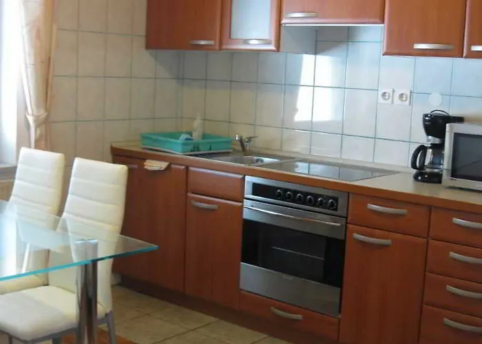 Apartments-rooms Kocijancic 3*